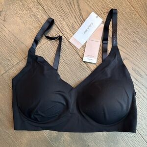 Calvin Klein Invisibles Comfort Lightly Lined Triangle Bralette